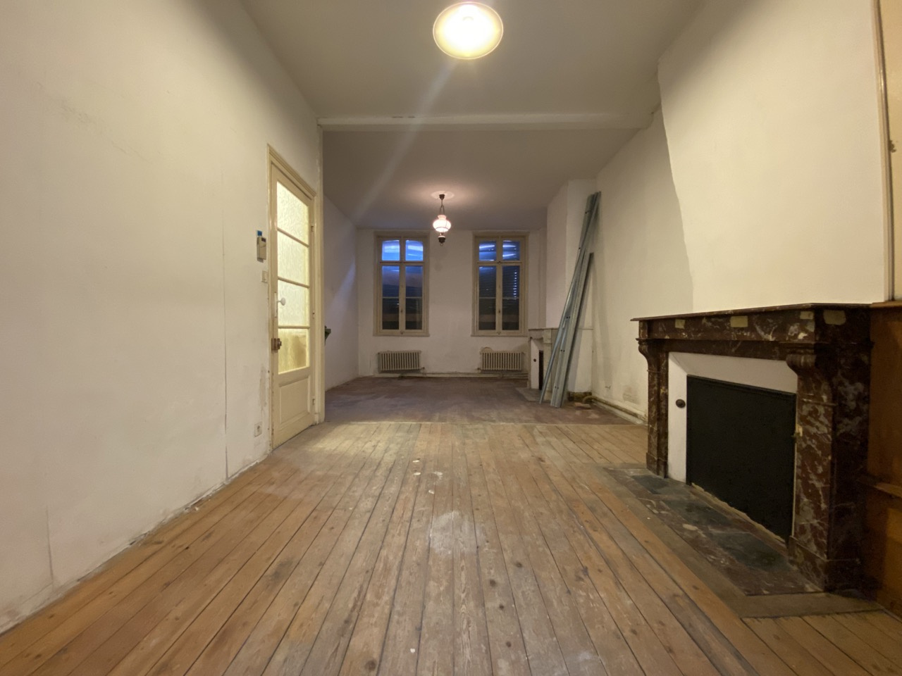 SAINT HONORÉ – IMMEUBLE DE RAPPORT D’ENVIRON 130M2 COMPRENANT 3 APPARTEMENTS