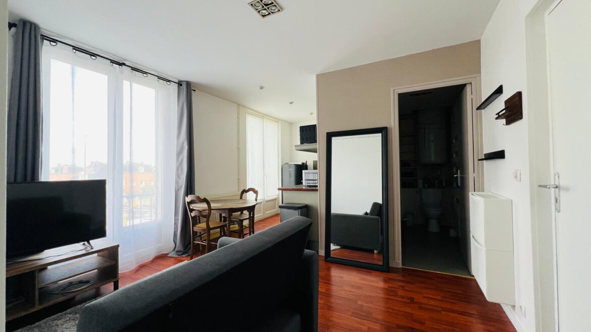 BAS SAINT HONORÉ – APPARTEMENT DE TYPE 2 EN TRÈS BON ÉTAT