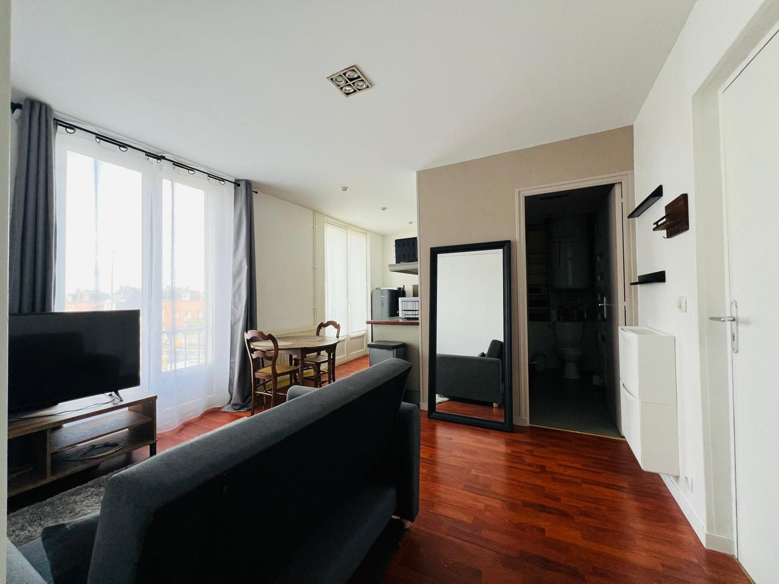 BAS SAINT HONORÉ – APPARTEMENT DE TYPE 2 EN TRÈS BON ÉTAT