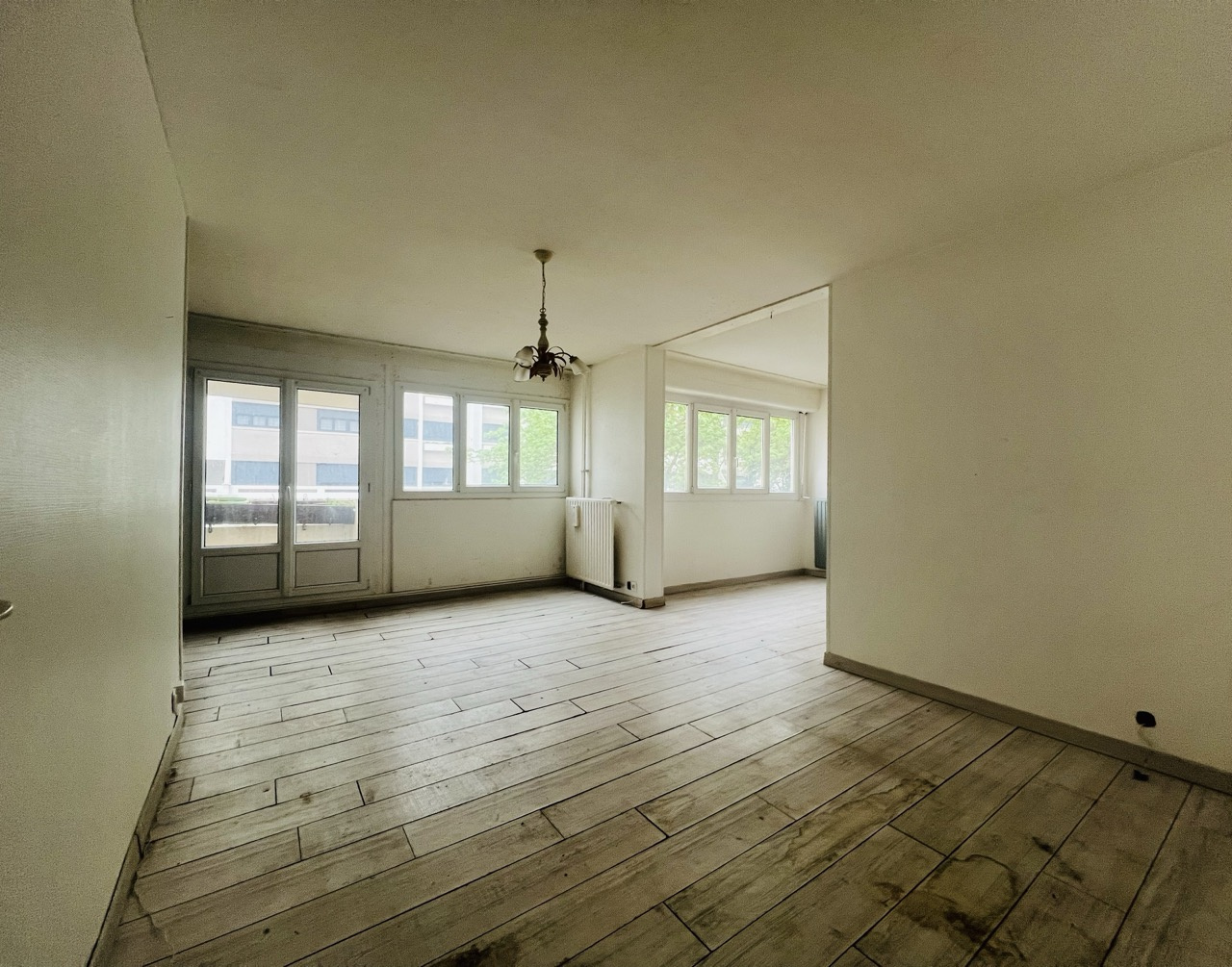AMIENS SUD EST – APPARTEMENT 91M2 AVEC BALCON ET CAVE