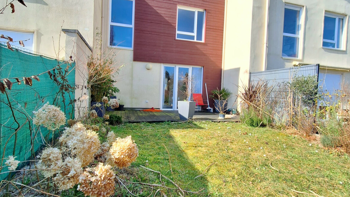 SAINT-ACHEUL – MAISON D’ENVIRON 84M2 AVEC JARDIN ET GARAGE